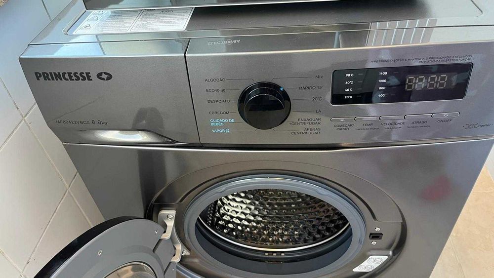 Máquina de Lavar Roupa 8Kg Princesse - Como nova