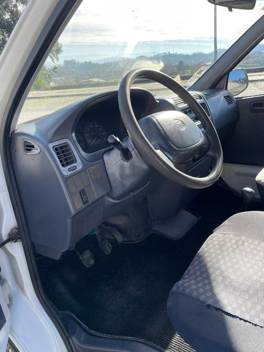 Toyota Hiace 2.4 D