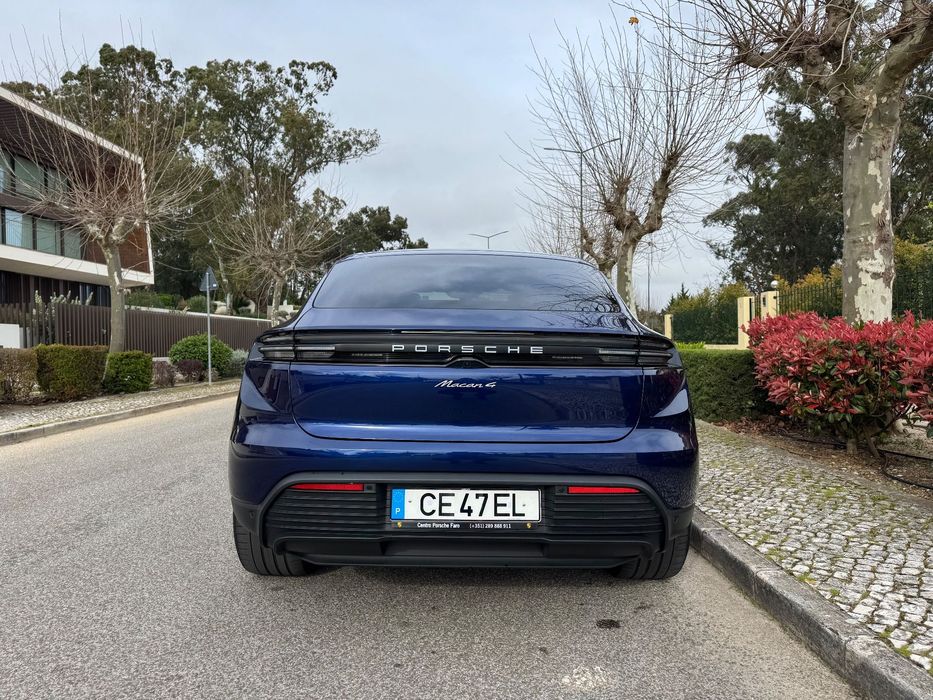 Porsche Macan Electric 4
