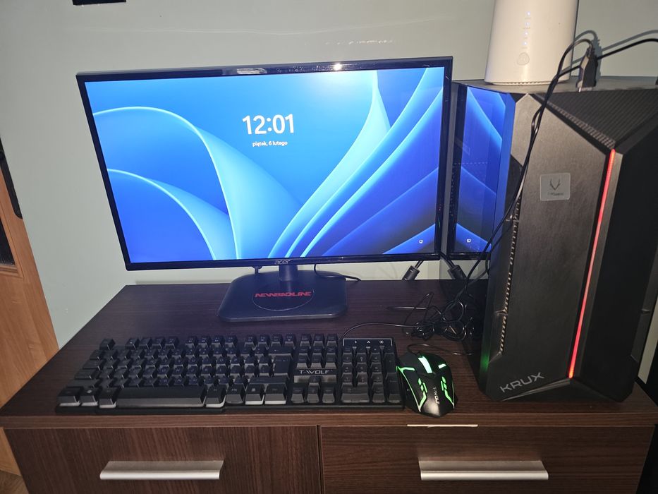 Komputer stacjonarny do codziennego użytku i do gier