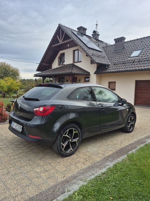 Seat Ibiza IV 2011r