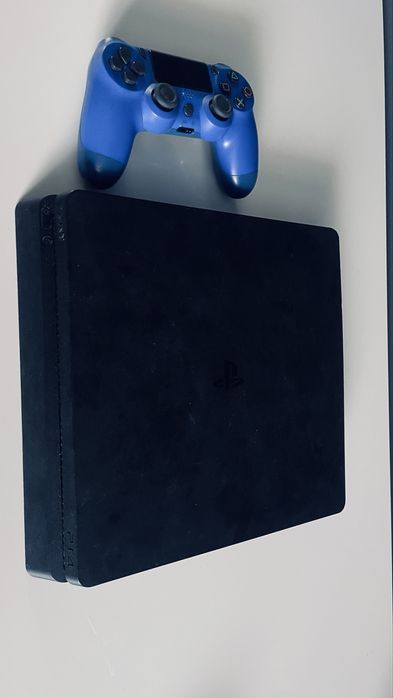 Продаю ps 4 slim 500 gb