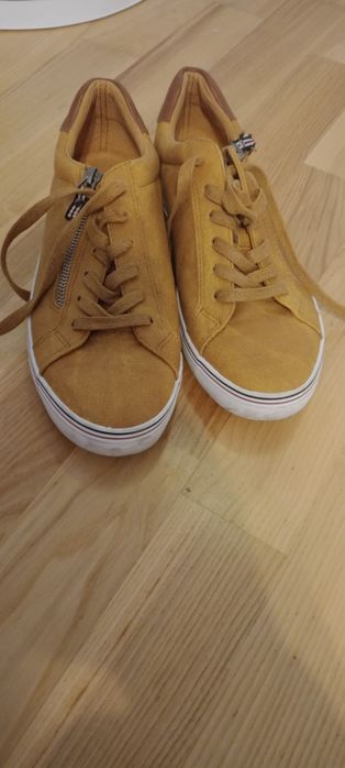 Buty 41  musztardowe