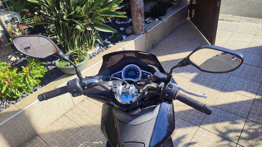 Honda PCX125 30mil km