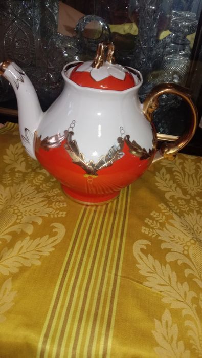 Продам чайник 70-х років