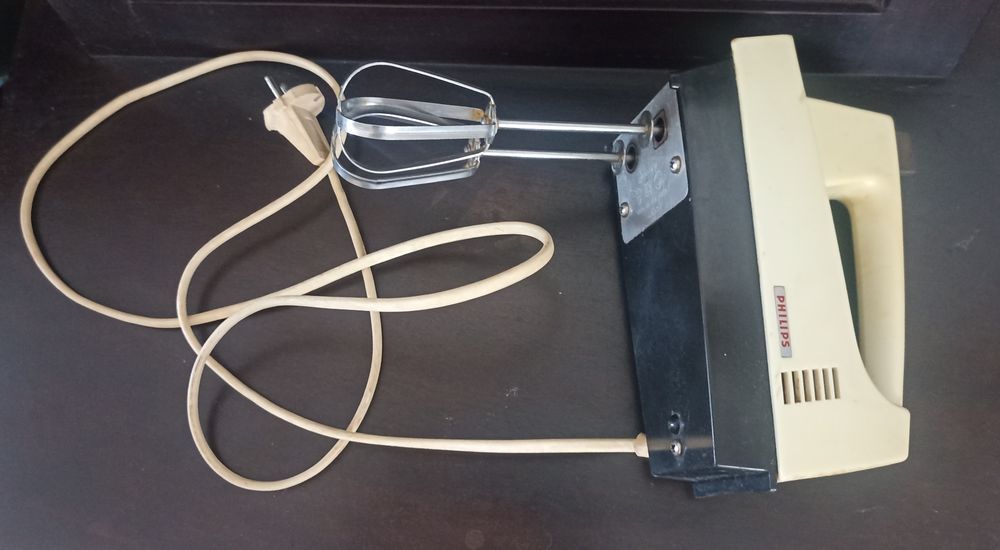 Batedeira Philips, vintage