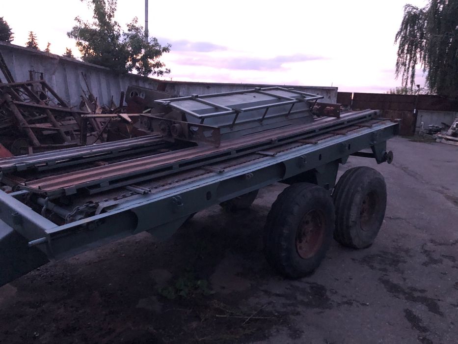 Прицеп Роу з Гноєрозкидач Причіп