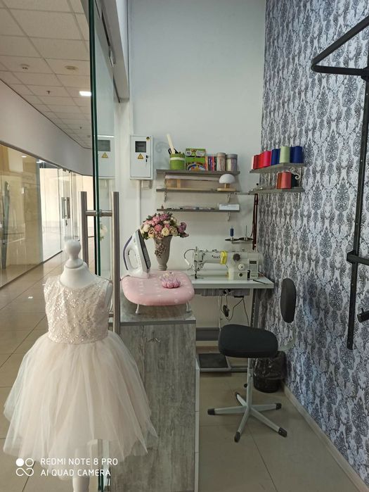 Товар та меблі для відкриття тканевого магазину Швейний бізнес