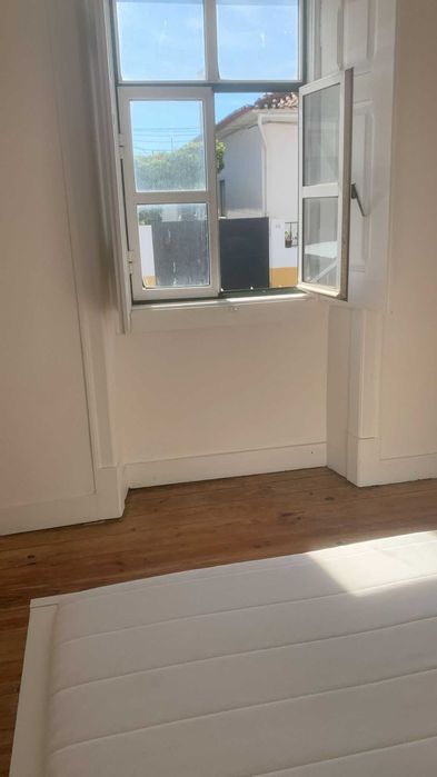 ALUGO quartos, São João Baptista, 5 minutos da estacão - Entroncamento