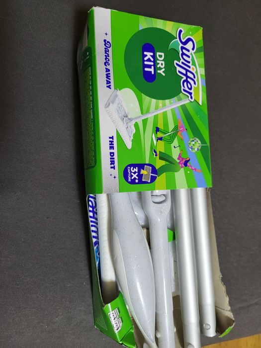 Swiffer mop/pochlaniacz kurzu do podłóg