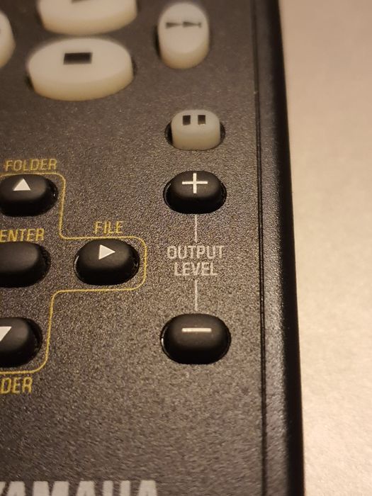 Yamaha CDX-497 + pilot