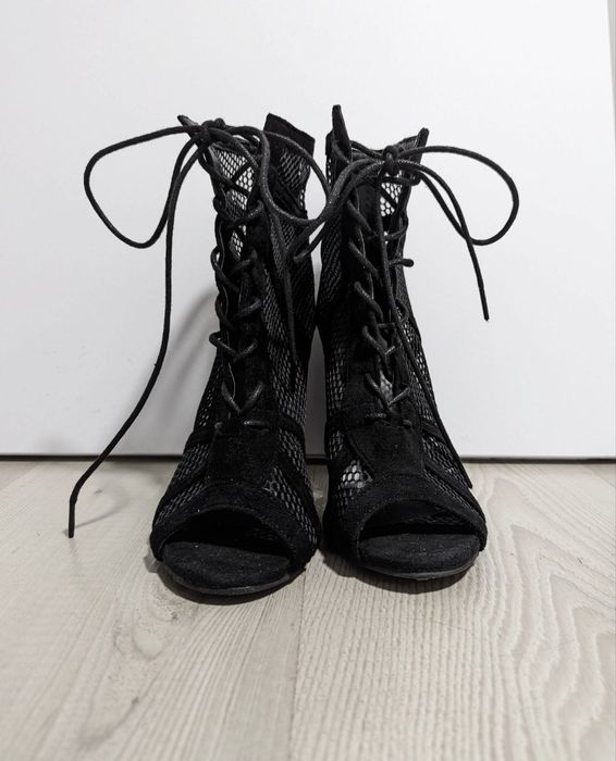 Туфлі для танців, підбори high heels хілси