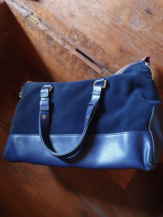 Mala de camurça azul