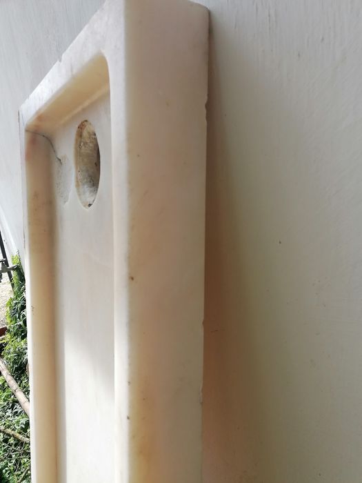 Base de lava loiça em mármore