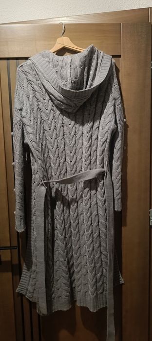 Sweter rozpinany długi
