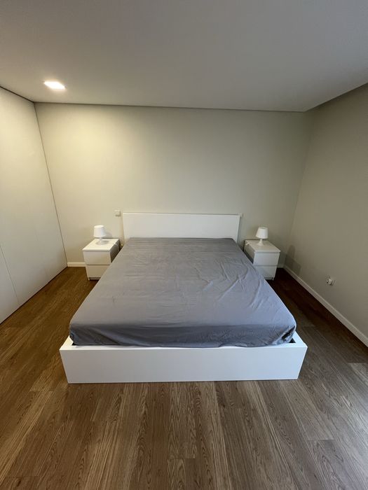 Cama casal Malm IKEA