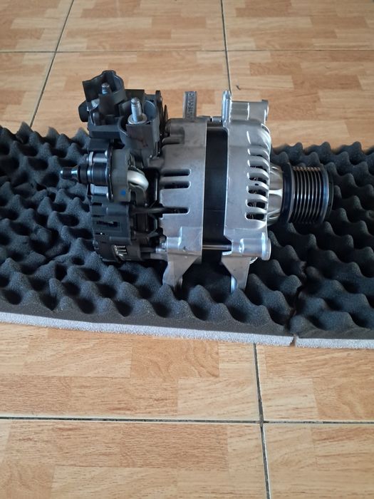 Alternator BMW 5 (G60/G61 ) / X3 G45 - B47 - 2.0 D - VAT23