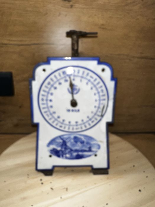 Stara waga  kuchenna antyk