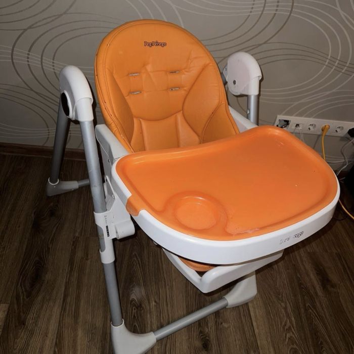 Крісло для годування peg perego