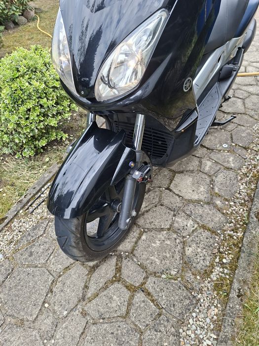 Yamaha x max 125