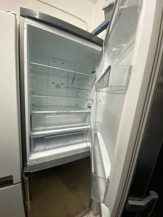 Frigorifico hotpoint combinado cinza