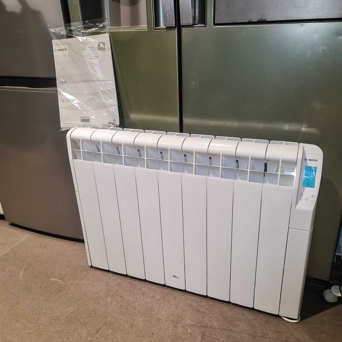 Radiador Elétrico Bosch ERO 3000 – 1500W, 230V, 50Hz, cor branca