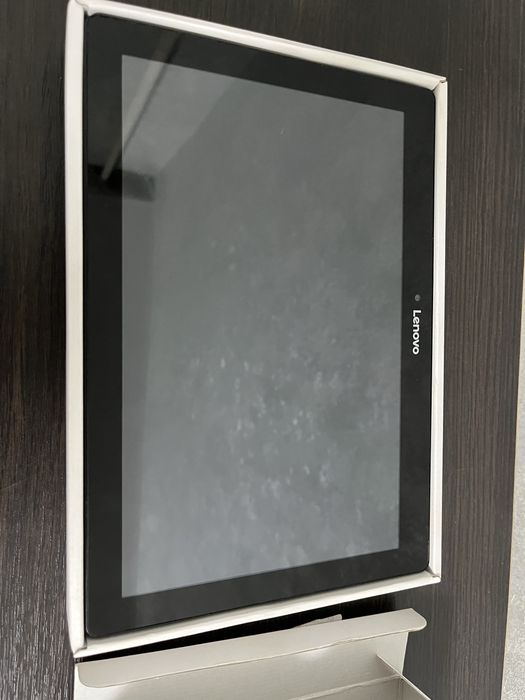 Продам планшет Lenovo TB2-X30F