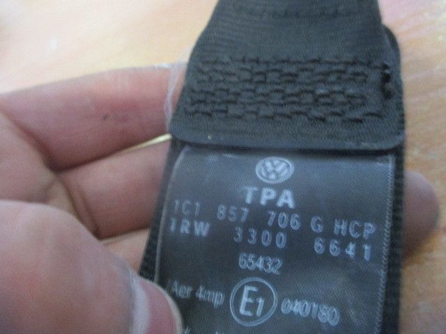 Pré-tensor cinto frente direito VOLKSWAGEN New Beetle (9C1, 1C1)