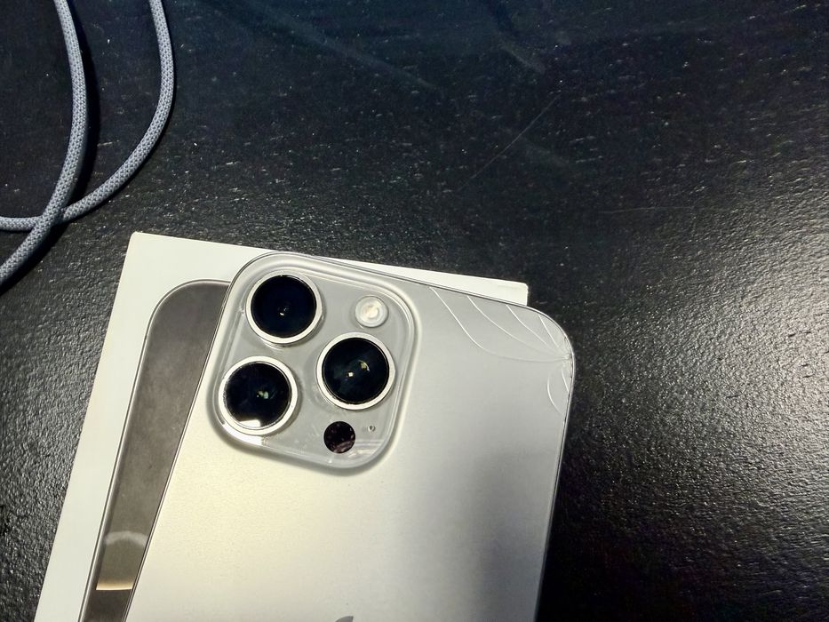 Apple Iphone 16 pro max 512 silver 95%