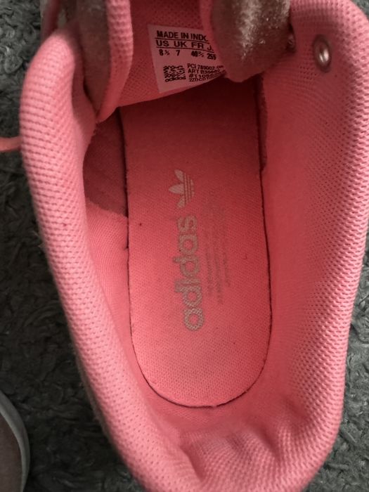 różowe buty adidas adria mid