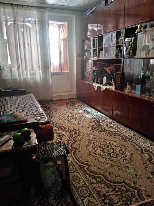 продам 2х квартиру от хозяина без агенств 533м-н салтовка