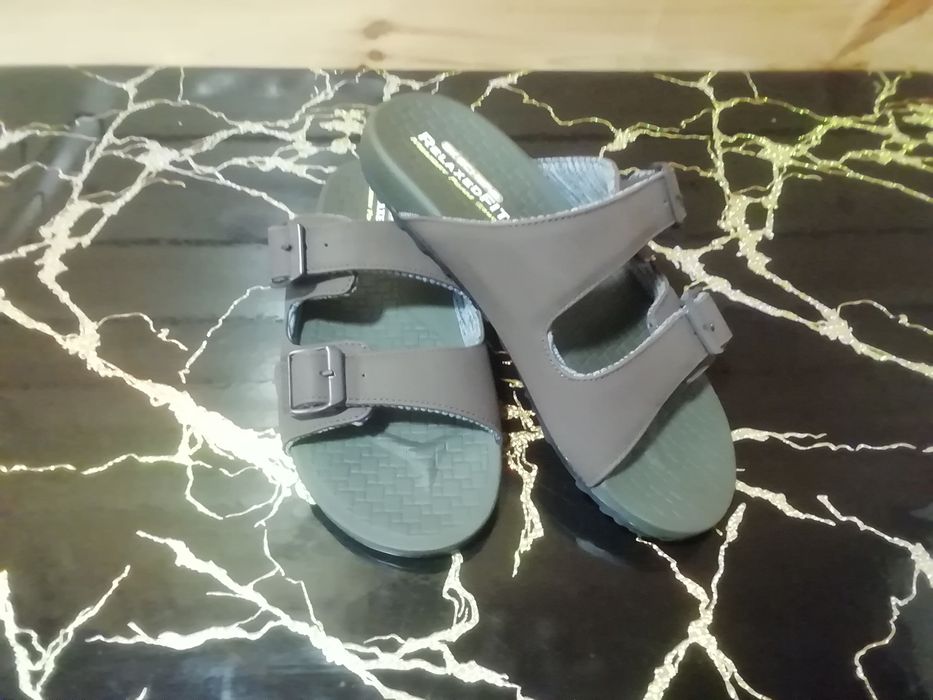 Босоножки sketchers