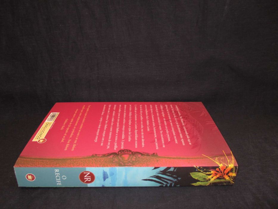 Livro O Recife Nora Roberts
