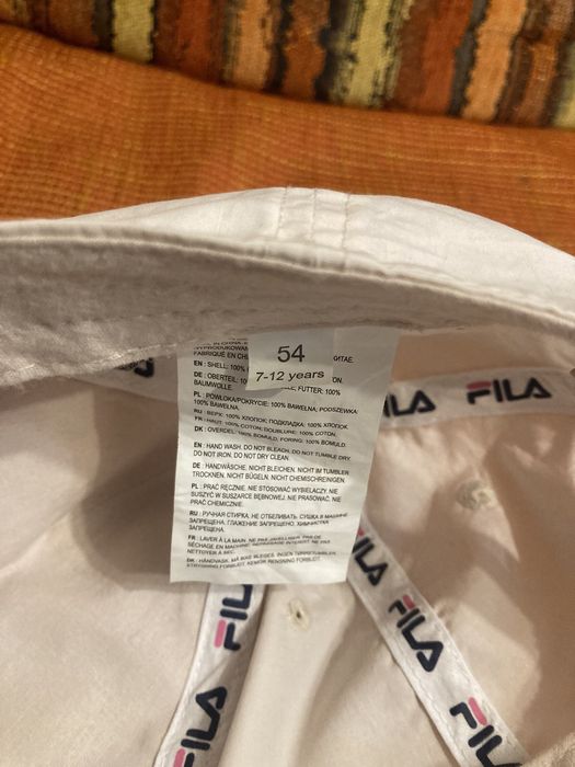 Продам кепку Fila