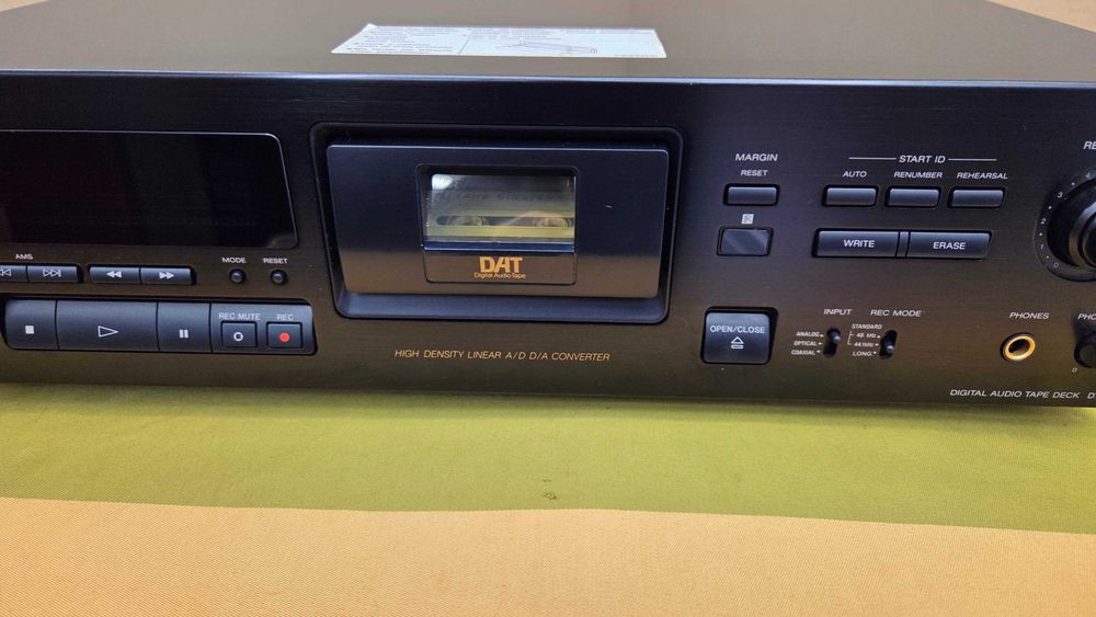 Magnetofon SONY DTC-790 DAT uszkodzony  !!!!!