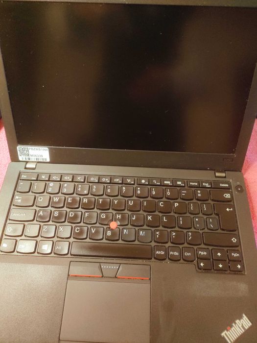 Ультрабук Lenovo X240 12,5 8 Гб SSD 120 Гб АКБ Адаптер хор. состояние