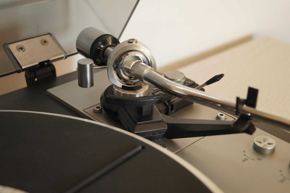 gramofon Fisher MT- 6225