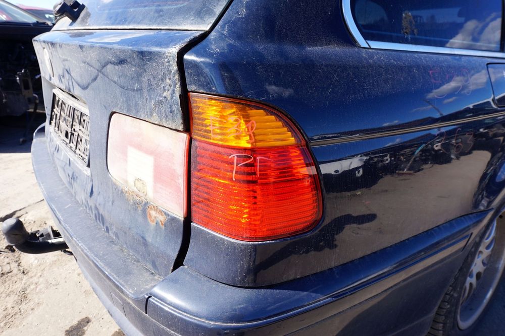 alt