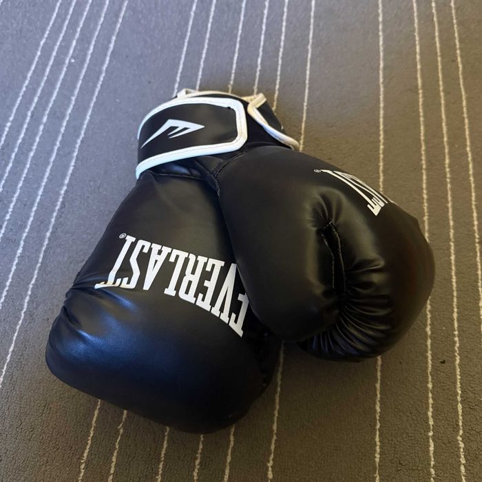 Luvas de Boxe/Kickboxing/Muay Thai Everlast – Tamanho L