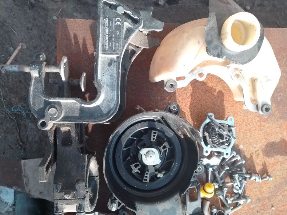 Suzuki 2.5 по запчастям
