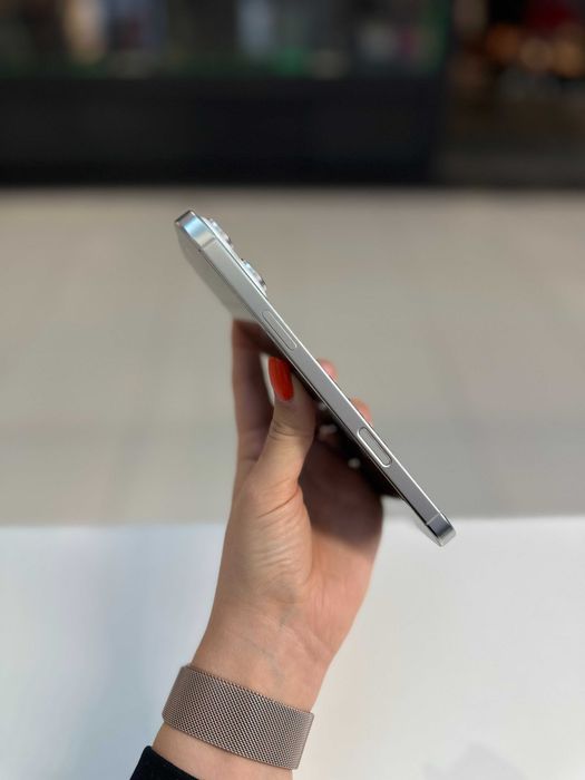Biały iPhone 16 Pro Max 256GB/100% kondycji baterii/stan idealny/GWARANCJA 24MSC/WOLA PARK