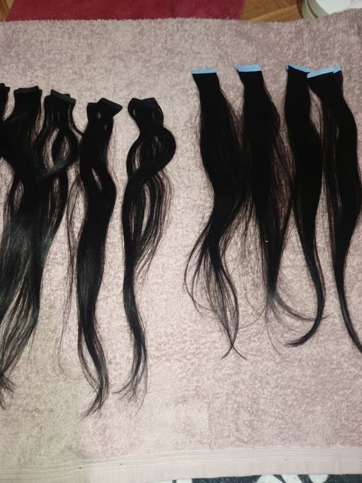 Włosy tape on czarne