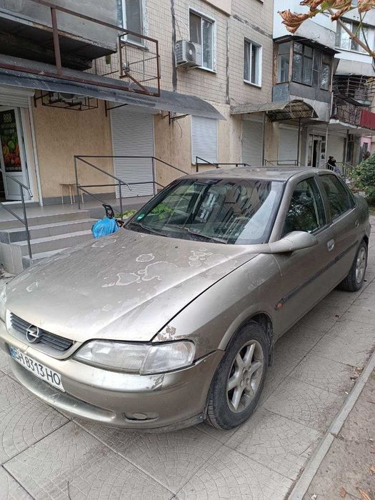 Опель вектра B 1996 года
