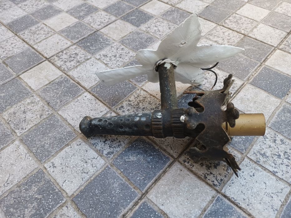 Candeeiro tocha de parede