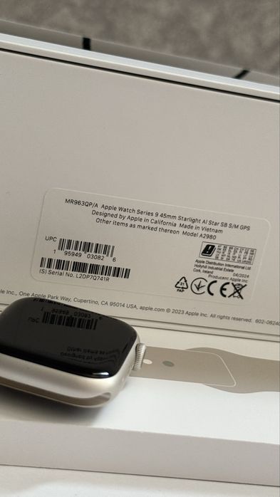 Apple Watch Series 9 45mm Starlight GPS