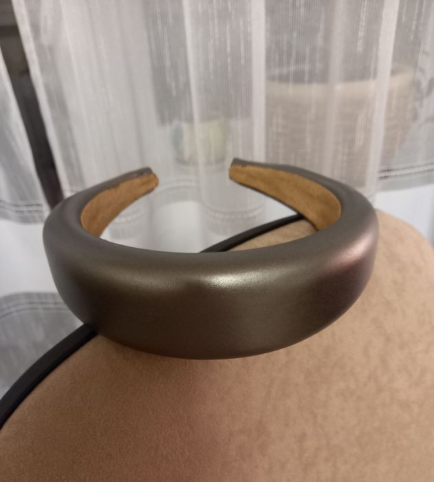 Обруч для волосся