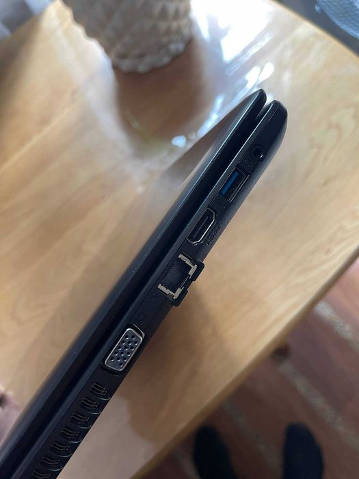 Ноутбук ACER Aspire-E1 16GB