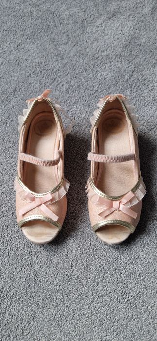 Buciki dla dziewczynki