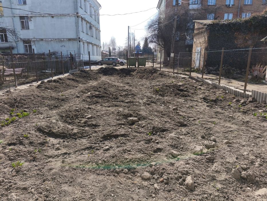 Продаж будинку в самому центрі міста!
