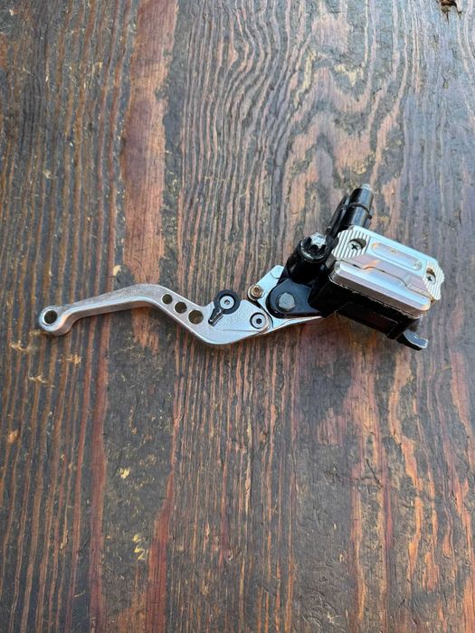 pompa hamulca przod kawasaki kxf kx 125 / 250 / 450 / 85 zacisku